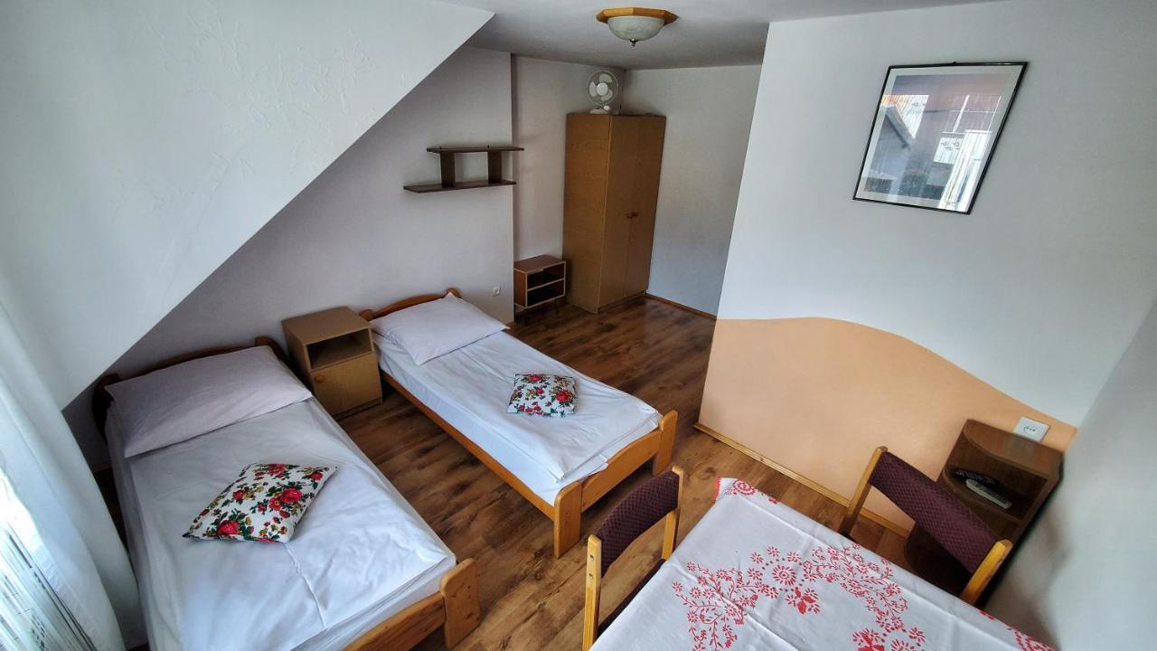 Pokoje Do Wynajecia U Lusi Kroscienko nad Dunajcem Exterior photo
